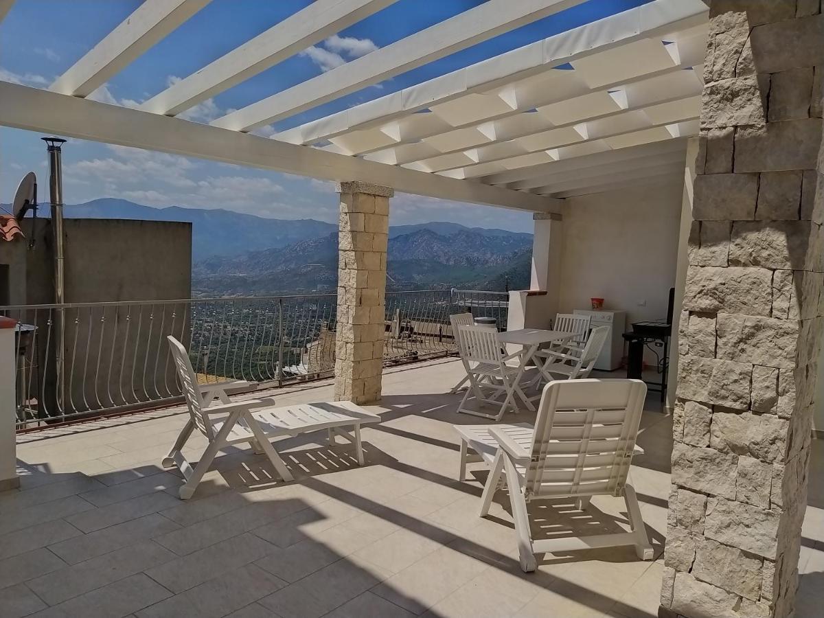 Appartamento La Terrazza Бауней Екстериор снимка
